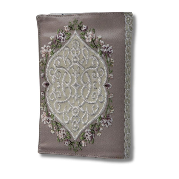 Cover for Quran – Elegant Protection for Your Holy Book