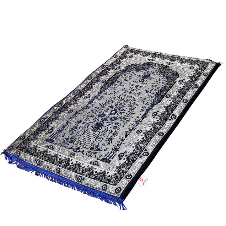 Elegant Prayer Mat with Foam Padding – Comfort and Support for Every Prayer